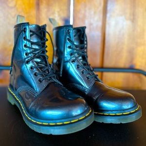 Dr. Martens 1460 Vegan Chrome